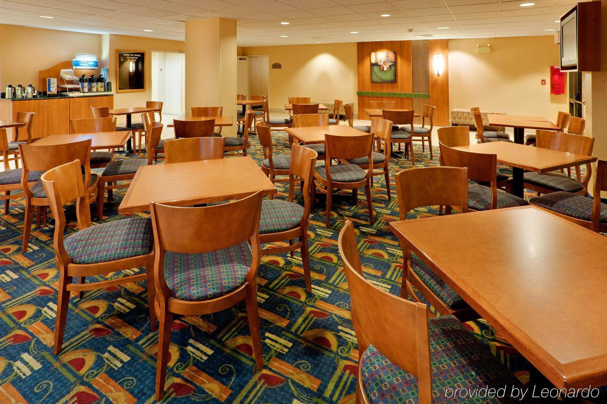 Holiday Inn Express Southington, An Ihg Hotel Restaurante foto